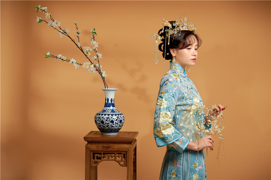 中國藍秀禾新娘造型