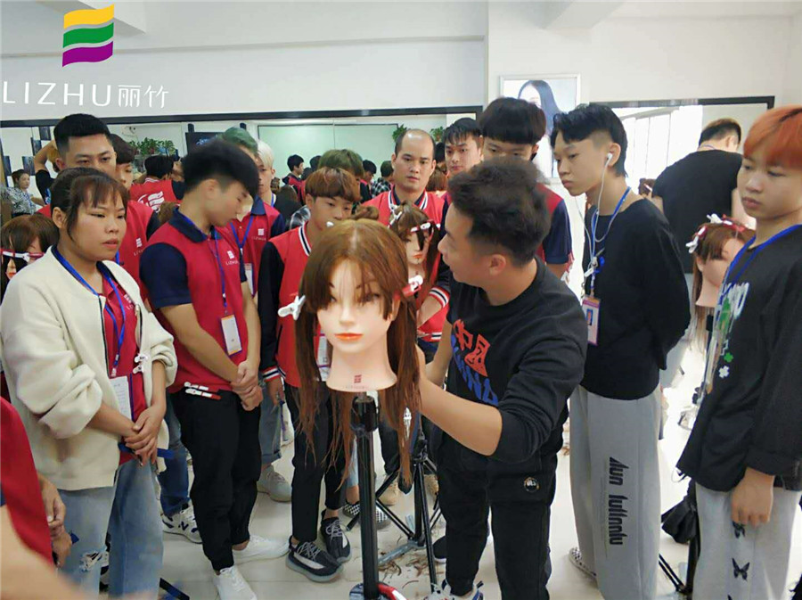 什么是初戀頭？什么是鎖骨發(fā)？
