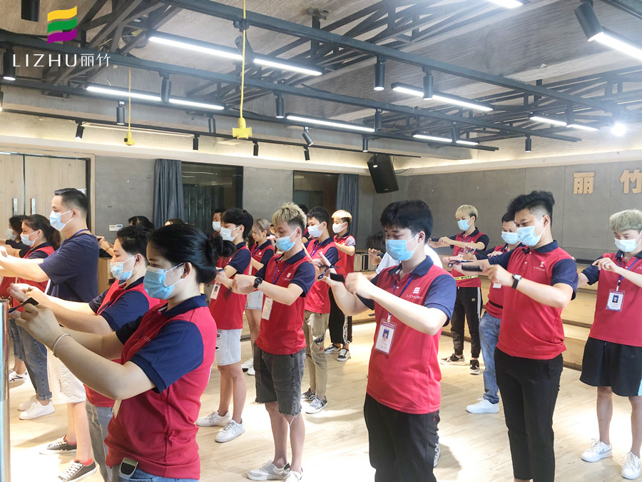 美發(fā)方圓三角裁剪方法，廣西剪發(fā)課程
