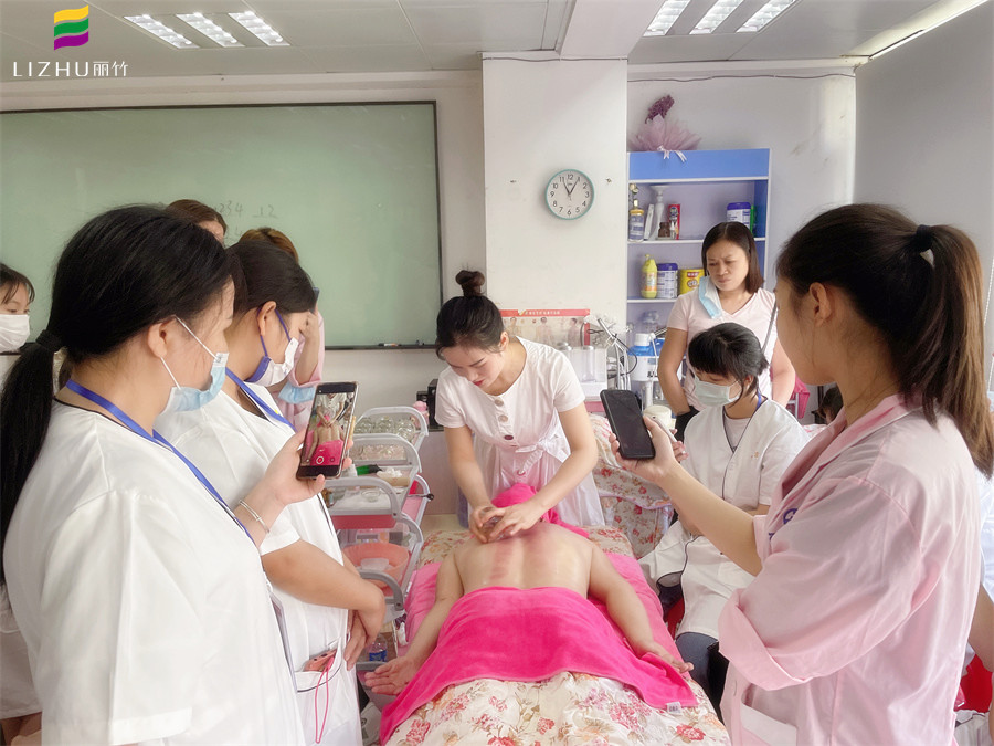 各季節(jié)拔火罐要注意事項(xiàng)，廣西中醫(yī)拔罐培訓(xùn)班
