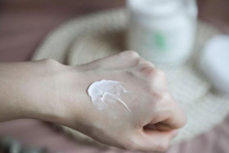 身體乳使用誤區(qū)，南寧美容美體護膚學校分享