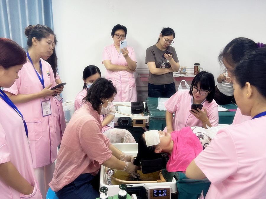 南寧頭療教學：麗竹學校頭療培訓課堂花絮
